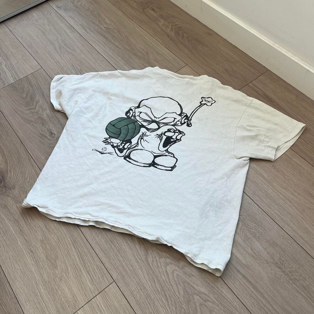 Cropped White vintage back line 90s cartoon alien tee Size L
